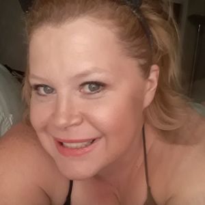 Meet your Posher, Denece